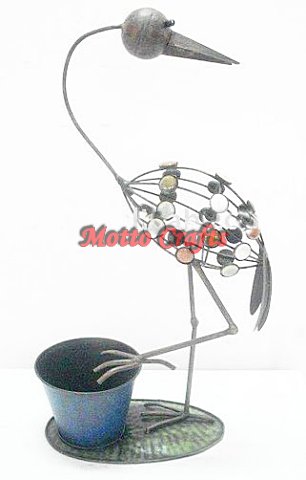 metal red-crowned crane with garden pot decoration 